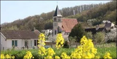 Notre balade prend fin dans le Centre-Val-de-Loire, à Villavard. Commune de l'aire d'attraction Vendômoise, dans la région agricole "les Vallées et Coteaux du Loir", elle se situe dans le département ...