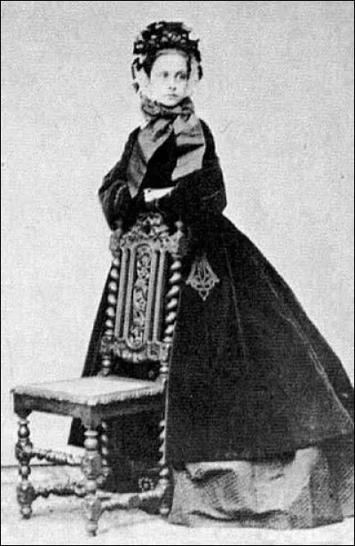 A quelle branche du christianisme appartient Marie-Immaculée de Bourbon-Siciles ?