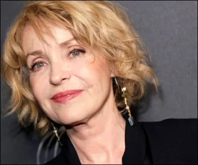 Qui est cette actrice qui joue un des premiers rôles dans le film de Francis Perrin ''Tête à claques'' ?