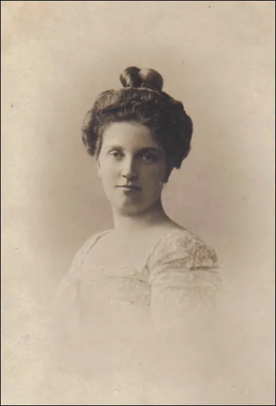 Quand est prononcé le divorce entre Louise-Antoinette de Habsbourg-Toscane et Frédéric-Auguste III de Saxe ?