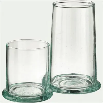 Si tu devais être un verre coloré, tu serais :