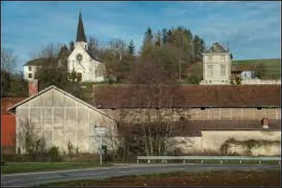 Petit village Meusien de 21 habitants, Charpentry ne se situe pas ...