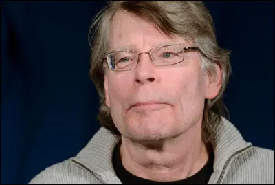 Qui est cet écrivain, auteur du roman d'anticipation ''Marche ou crève'' ?