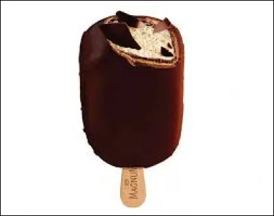 Comment se nomme ce modèle de Magnum ayant une fine couche de caramel dans sa coque chocolatée ?