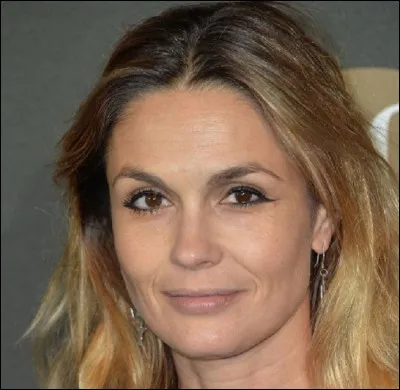 Qui est cette actrice qui joue le rôle de Margaret Cadwell dans la mini série télévisée ''Romance'' ?