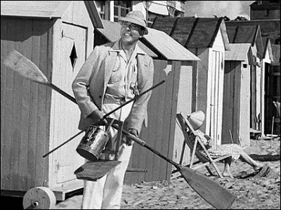 Jacques Tati, est un réalisateur, acteur et scénariste français, né en 1907. Quelles sont ses origines ?