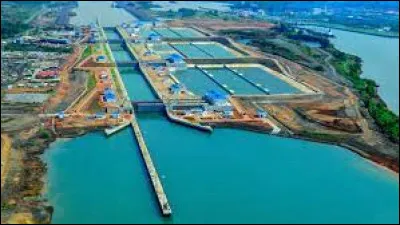 Géographie : Quel est le nom de ce canal qui est situé en Amérique du Sud ?