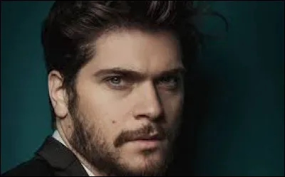 Quel est le nom de cet acteur ?