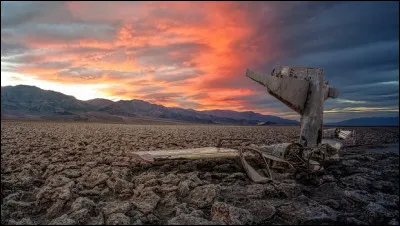 Dans quel &Eacute;tat am&eacute;ricain la Vall&eacute;e de la mort est-elle situ&eacute;e ?