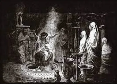Dans la religion grecque antique, comment s'appelait l'oracle du temple d'Apollon à Delphes ?
