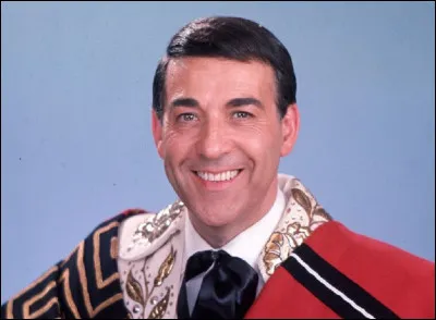 Qui a des yeux de velours dans la chanson de Luis Mariano ?