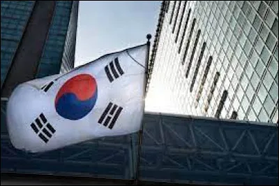 Laquelle de ces chanteuses n'est pas coréenne ?