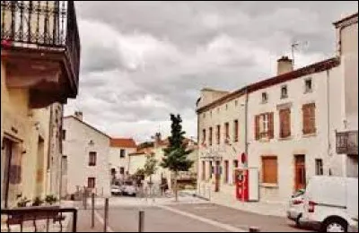 Commune de l'ancienne région Auvergne, Saint-Sandoux se situe dans le département ...