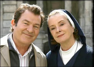 Quelle est cette ancienne policière reconvertie en religieuse qui n'hésite pas à donner des coups de main à ses anciens collègues ?