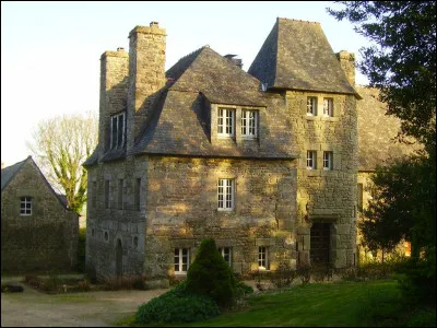 Comment se nomment les esclaves de "maison" ?