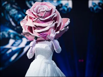 Qui se cachait sous la Mariée ?