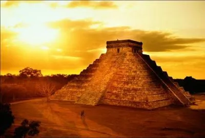 Quelle plante les Mayas vnraient-ils ?