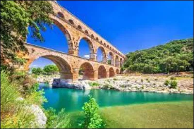 Ce pays est loin d'être le plus étendu, mais il possède le plus grand nombre de fuseaux horaires.