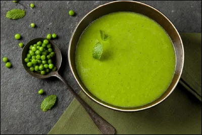 Quel est le nom de cette soupe traditionnelle française à base de petits pois frais ?