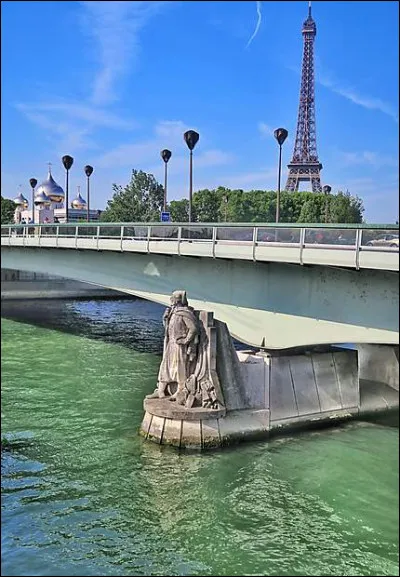 Z comme Zouave : à quel pont parisien le zouave est-il adossé ?