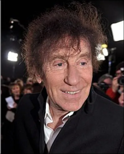 Qui est cet Alain, chanteur et acteur franco-suisse ?