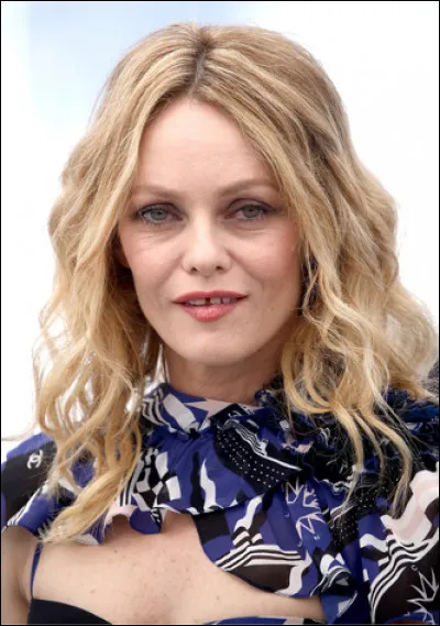 Qui est cette Vanessa, chanteuse et actrice française ?