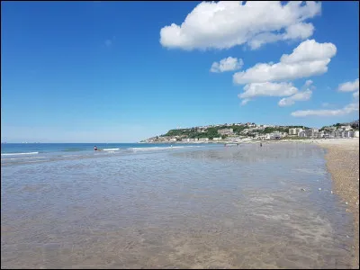 Revenons en France : de la plage du Havre, vous verrez ... sur la Manche.