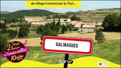 Petit village occitan de 36 habitants, dans le Pays de Sault, Galinagues se situe dans le département ...