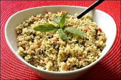 Comment s'appelle cette salade froide à base de persil, de menthe et de boulghour issue de la cuisine levantine ?