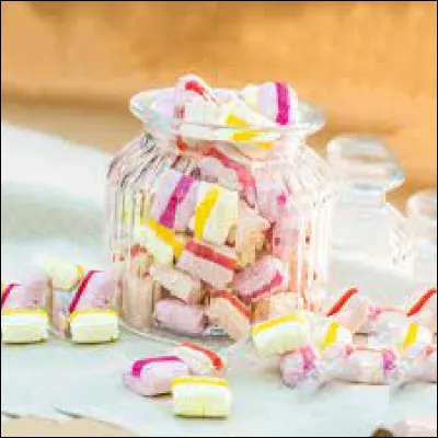 Comment se nomme ce bonbon à base de sucre, sirop de glucose et arôme naturel de menthe ?