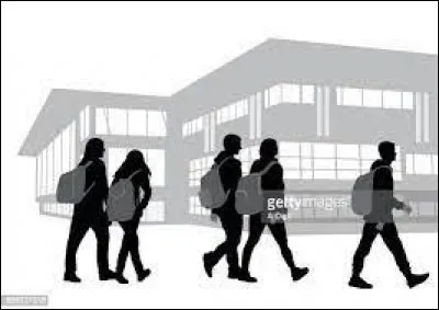 Joshua pense que cette journée d'intégration à l'université va se "passer crème".