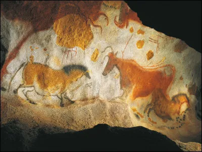 À quelle grande période historique remonte la grotte de Lascaux ?