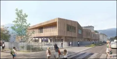 Après un déménagement, tu arrives dans ta nouvelle école en cours dannée. Dans quel état esprit es-tu lors du premier jour de cours ?