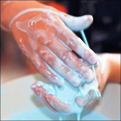 Quelle h&eacute;ro&iuml;ne de litt&eacute;rature jeunesse, adapt&eacute;e &agrave; la t&eacute;l&eacute;vision, aime faire des patouilles ?