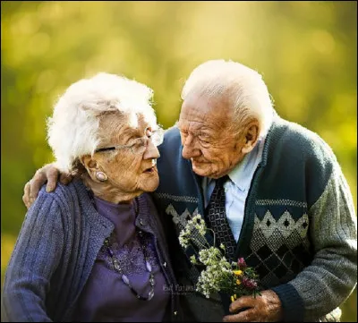 Qui est l'auteur-compositeur et interprète de ''La Chanson des vieux amants'' ?