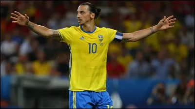 Dans quel club est Zlatan Ibrahimović ?