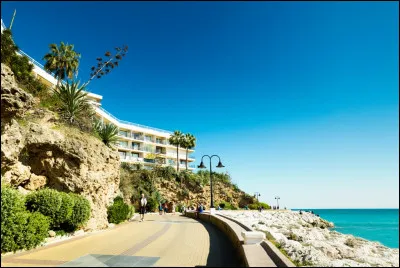 Novembre : encore désolé, rien à dire sur novembre 2021. Question en image. Où suis-je (encore) parti en vacances ?