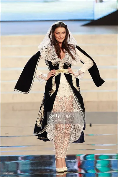 Quel pays représente cette Miss ?