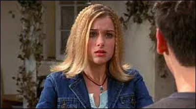 Qui est sorti avec cette fille prénommée Alison ?