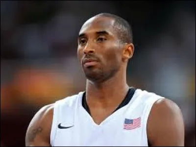 Kobe Bryant, légende du basket, était chez les Bulls de Chicago.