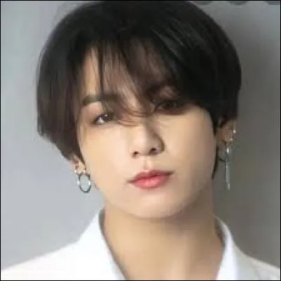 Quand est né Maknae ?