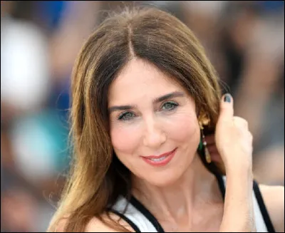 Qui est cette actrice qui joue un des premiers rôles dans le film ''Champagne !'', comédie réalisée par Nicolas Vannier en 2022 ?