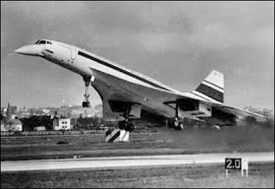 Quel est cet avion de ligne construit avec nos voisins anglais qui fut très en avance sur son époque ?