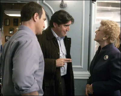 Angela Lansbury a tenu un rôle dans la série "New York, unité spéciale", vrai ou faux ?