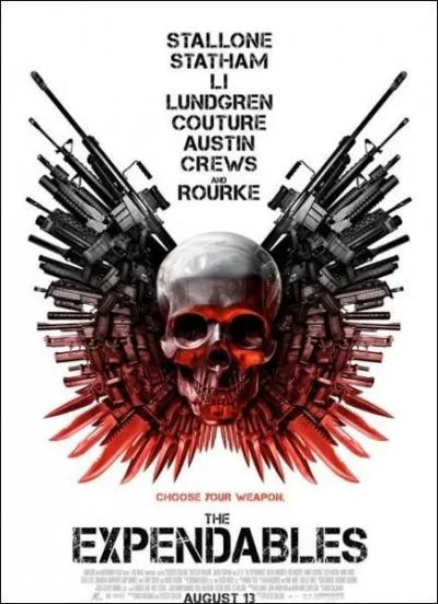 Quel acteur, dans The Expendables, devait jouer  l'origine le rle tenu par Dolph Lundgren ?