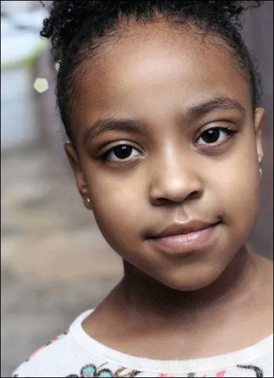 De quelle nationalit&eacute; est-elle ?