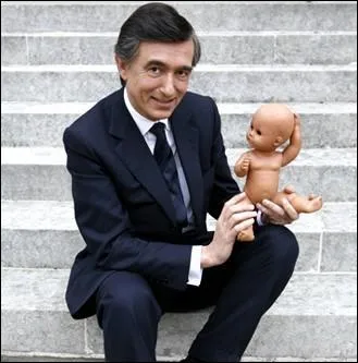 Il a t Ministre de la sant, de la culture et des affaire trangres, c'est Philippe...
