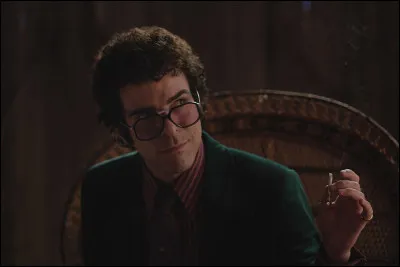 Dans "The Boys in the Band", il y a Zachary Quinto. Il...