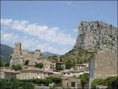 Village de l'aire d'attraction Montpelliéraine, au sud des Cévennes, Saint-Jean-de-Buèges se situe dans le département ...