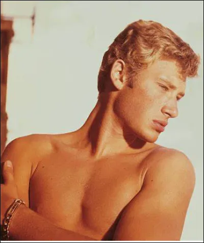 Qui est ce jeune homme ?